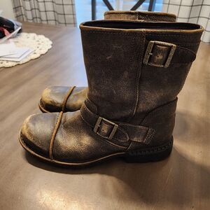 UGG Rockville II Men’s US 9 Distressed Brown Leather Moto Boots 3043